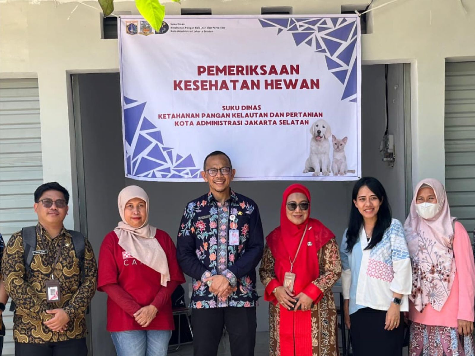 DINAS PPKUKM DAN DINAS KPKP WUJUDKAN PUSAT KESEHATAN HEWAN GRATIS BAGI WARGA JAKARTA